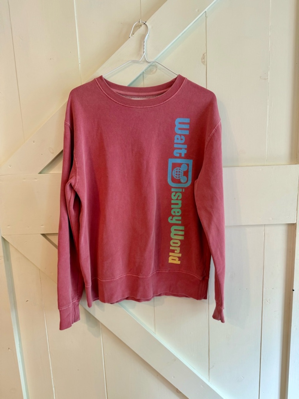 Disney Walt Disney World Pink Graphic Crewneck Sweatshirt Small Parks Pullover